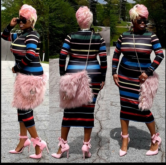 Dresses & Skirts - Fitted Dress